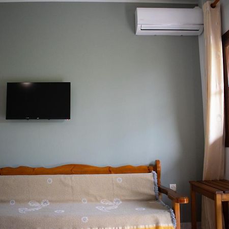 Theano Apartments สตูปา ภายนอก รูปภาพ