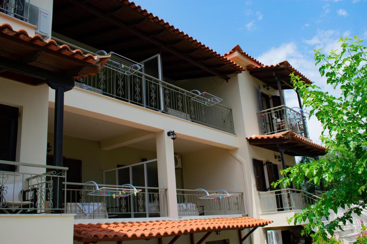 Theano Apartments สตูปา ภายนอก รูปภาพ